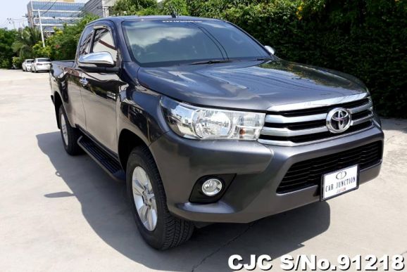 2015 Toyota / Hilux / Revo Stock No. 91218